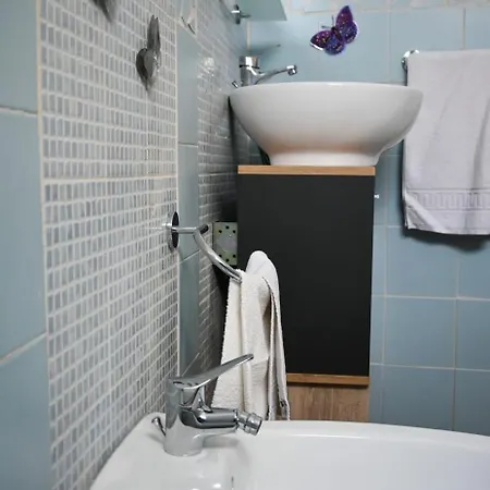 Casa Vacanze Elvy E Uccio 2 *